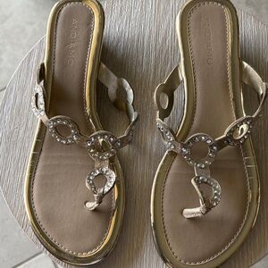 Andiamo Women's Gold Embellished Sandals